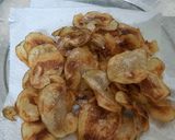 A picture of step 4 of Crispy batata chips for fasting (upvasache crispy batata chips).