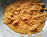 A picture of step 5 of Moong dal halwa.