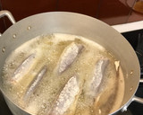 Foto del paso 4 de la receta: Bacaladillas frescas fritas