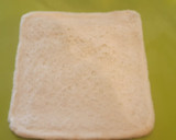 Foto del paso 2 de la receta: Rollitos de pan de molde con dos tipos de jamón y queso