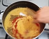 A picture of step 8 of Chicken Resha Daal.