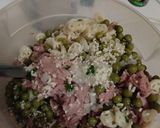 A picture of step 1 of Tuna Macaroni Salad.