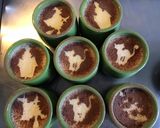 Une image de l'étape 5 de Petits flans vanille noisettes et chocolat.
