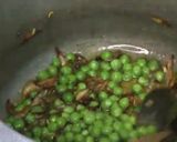 A picture of step 4 of Matar Pulao Veg Rice मटर पुलाव.
