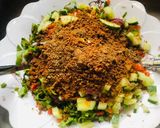 A picture of step 1 of Traditional lettuce salad🥗🥙 (kwadon letus).