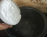 पारंपरिक उकडीचे मोदक (ukadiche modak recipe in marathi) रेसिपी स्टेप 2 फोटो