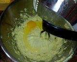 A picture of step 5 of Victorian Sponge Cake.