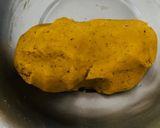 A picture of step 3 of Champakali ganthia.