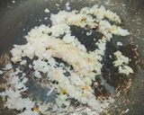 A picture of step 2 of Paneer Bhurji.