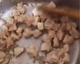 A picture of step 2 of Chicken Masala with Cream.