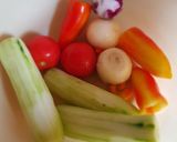 Tavaszi finom saláta Hajni módra recept fázis 1 fotója