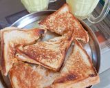 A picture of step 4 of Cheese,potatoes,onion toast sandwich 🍞 with Haldi wala milk.