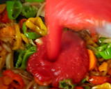 Foto del paso 12 de la receta: Chuletas de cerdo guisadas