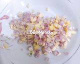 Hình bước làm 2 của món Trứng cút chiên sốt mắm tỏi