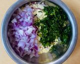 A picture of step 1 of Veg Chila.