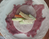 Foto del paso 1 de la receta: Rollo de carne relleno de verduras y jamón, en salsa de jitomate