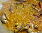 মুলো দিয়ে পুটি মাছের চচ্চড়ি(mulo puti chorchori recipe in Bengali) রেসিপির ধাপ 3 ছবি