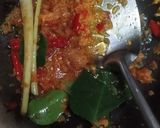 Foto langkah ke 2 dari resep Gulai Daun Singkong.