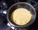 A picture of step 3 of Sweetcorn soup.