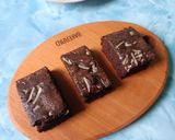 Foto langkah ke 5 dari resep Shiny Fudgy Brownies 1Telur.
