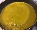 Une image de l'étape 9 de Soupe de pommes de terre et poireaux au curcuma et à la crème.
