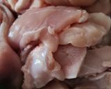 Foto langkah ke 1 dari resep Ayam goreng tapioka.