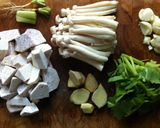รูปขั้นตอนการทำที่ 4 ของ หัวปลาแซลมอลต้มเผือกแบบง่าย(Slow cooker)