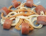 Foto del paso 6 de la receta Spaghetti picantes y dulces con salchichas de pavo fantasia 