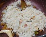 A picture of step 3 of Orange Pulao.