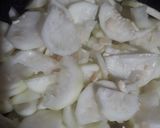 A picture of step 1 of Apple gourd #cookpadramadan #cookpadsehri #1stweek.