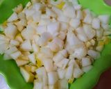 A picture of step 1 of Fruit chaat.