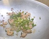 Foto langkah ke 4 dari resep Nasi Goreng Udang.