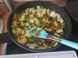 Muslitos de pollo con salsa de setas con verduras