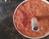 A picture of step 2 of Tofu matar masala.