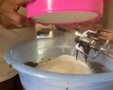 Foto langkah ke 5 dari resep Cheesecake Brownies.