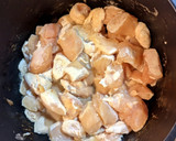 Foto del paso 1 de la receta: Pollo a la crema con alcachofas
