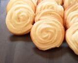 A picture of step 7 of Butter cookies.