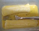Foto langkah ke 4 dari resep Roti goreng isi pisang keju.