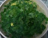 Foto langkah ke 3 dari resep Sayur Bening Daun Kelor Wortel Jagung.