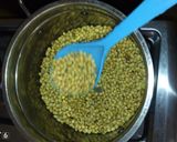 A picture of step 2 of Mixed grain powder.