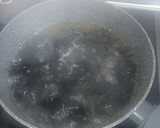 Foto del paso 7 de la receta: Espagueti negro de sepia, con salsa gorgonzola