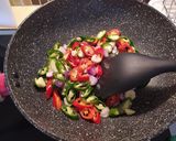 Foto langkah ke 3 dari resep Cumi Asin Masak Cabe.