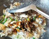 Foto langkah ke 5 dari resep Ayam Suwir Cabe Ijo.