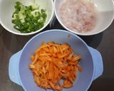 Foto langkah ke 1 dari resep Fiyunghai Ayam Ala2.