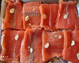 Foto del paso 1 de la receta: Salmón Napolitano al horno con salsa de camarón