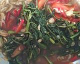 Foto langkah ke 3 dari resep Tumis Kangkung+Rebon.