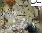A picture of step 5 of Potatoes vegetables.
