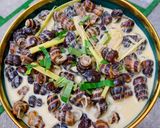 Hình bước làm 3 của món Ốc Len xào dừa