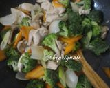 Foto langkah ke 4 dari resep Tumis Sayuran.