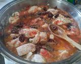 A picture of step 4 of Chicken with olives and feta.